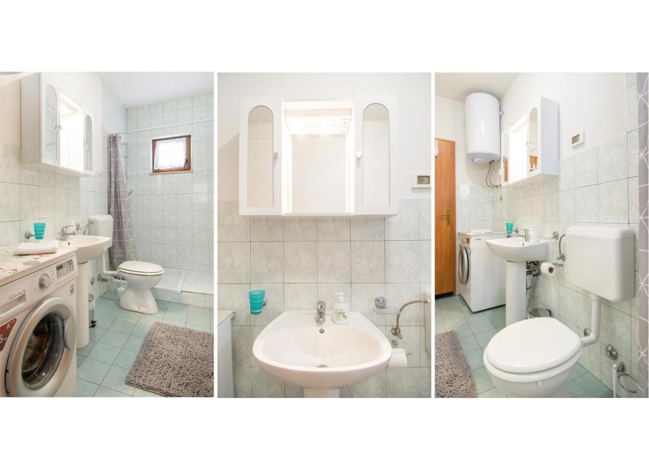 Apartman Alba Karigador Exteriör bild